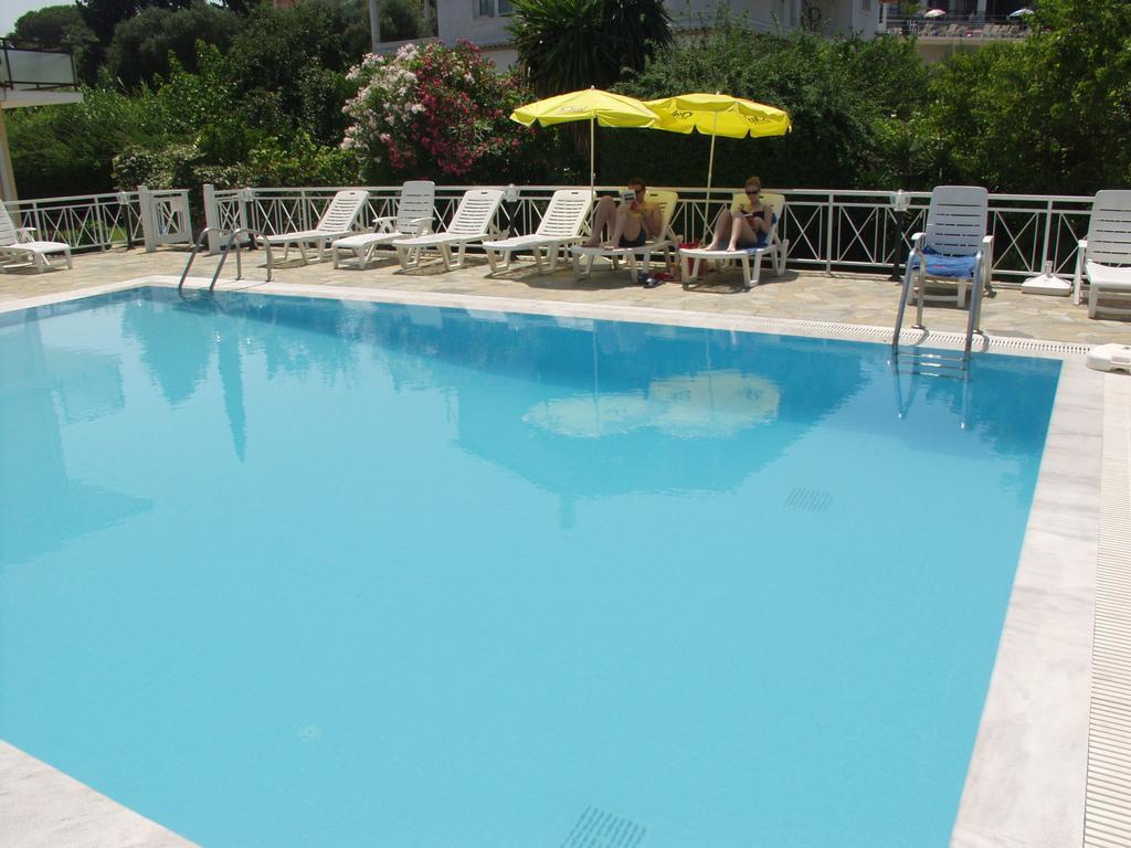 Dimitra Apartments G Gouviá Exterior foto